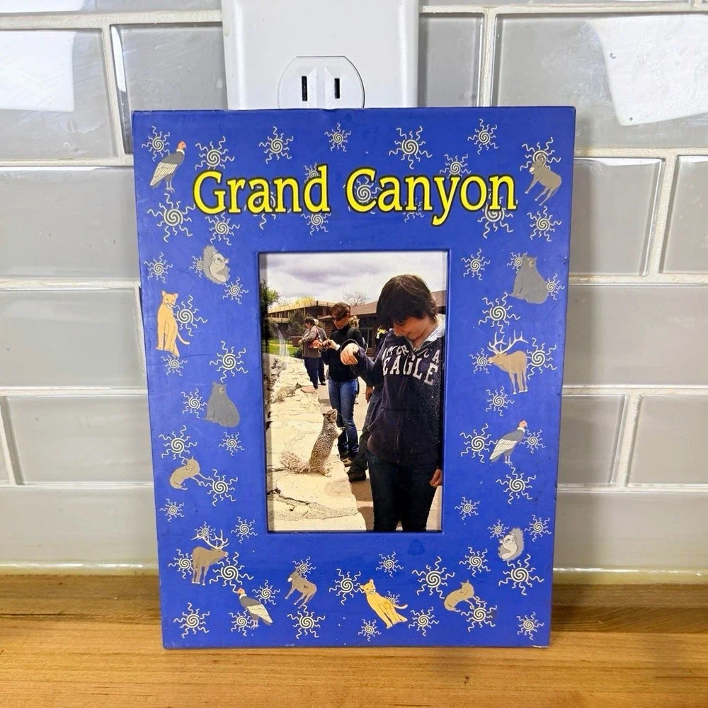 Unbranded grand canyon